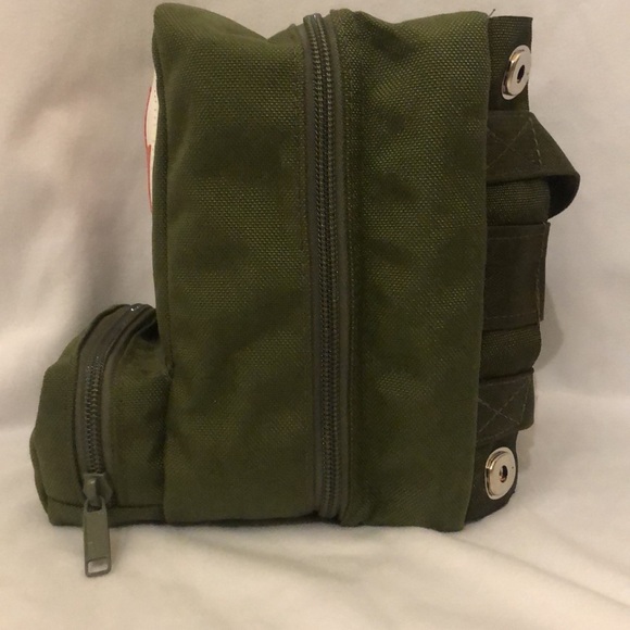 Made In Canada First Aid Kit Genuine Military Issue (NEW) without contents. - Picture 5 of 11